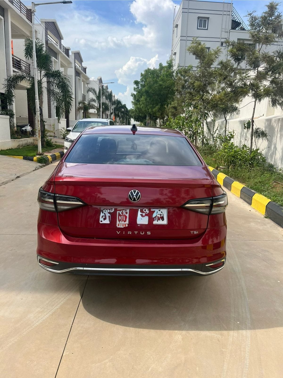 Volkswagen Virtus Topline Plus - Image 2